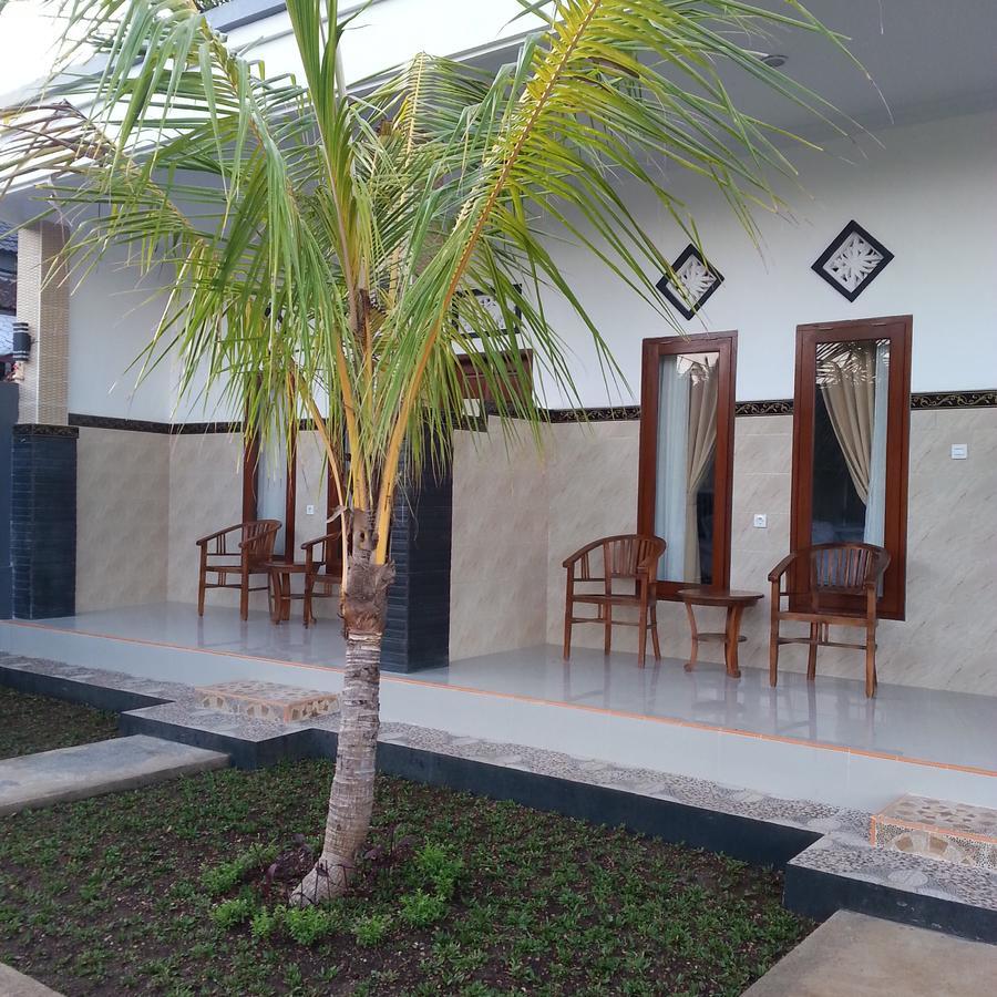 Ega Homestay Toyapakeh Экстерьер фото